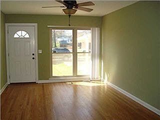 2nd image of 308 S Lovell Ave