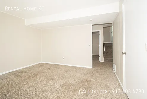 16413 W 123rd St — Photo 26