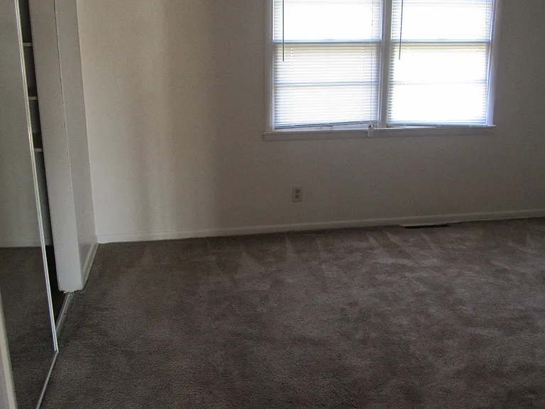 Emerton Place Townhomes — Photo 33