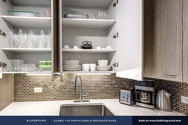 Rented by The Blueground | media 163