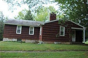 4th image of 1443 Center St