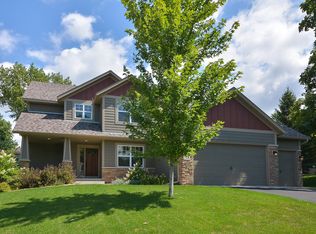 1400 Vince Trl, Eagan, MN 55121