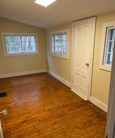 Second bedroom or office