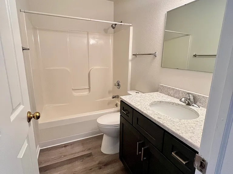 4567 Bowen Blvd SE #D — Photo 4