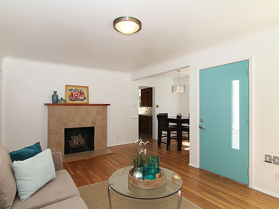 3rd image of 978 Terrace Dr #49