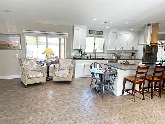 3rd image of 9930 W Willowcreek Cir