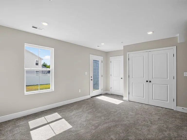 5527 Aberdeen Pl — Photo 9