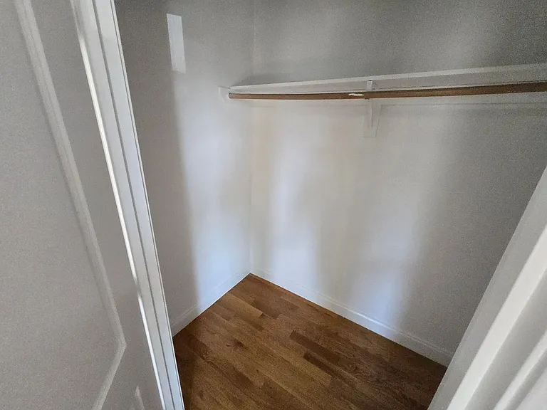 355 Adams Street — Photo 10