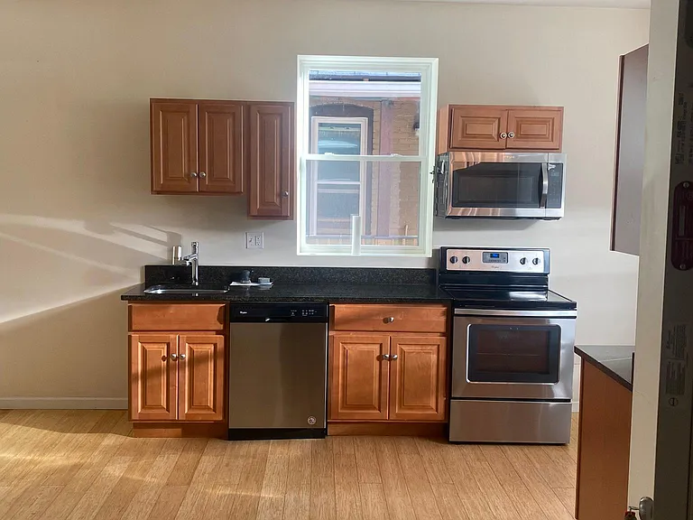 3206 Juliet St #4 — Photo 5