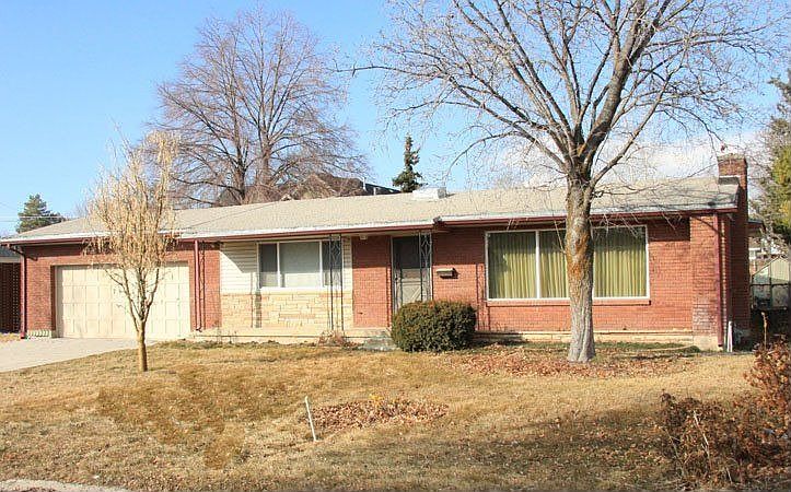 For Sale: 2601 E Lincoln Lane, Holladay, UT 84124