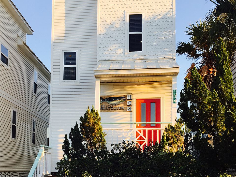 1st image of 104 E Gorrie Dr