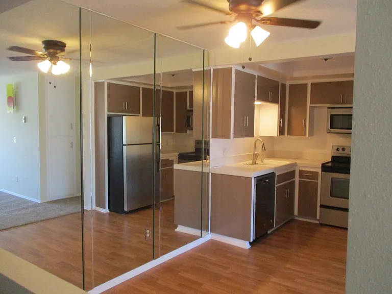 3431 Park Blvd #304 — Photo 3