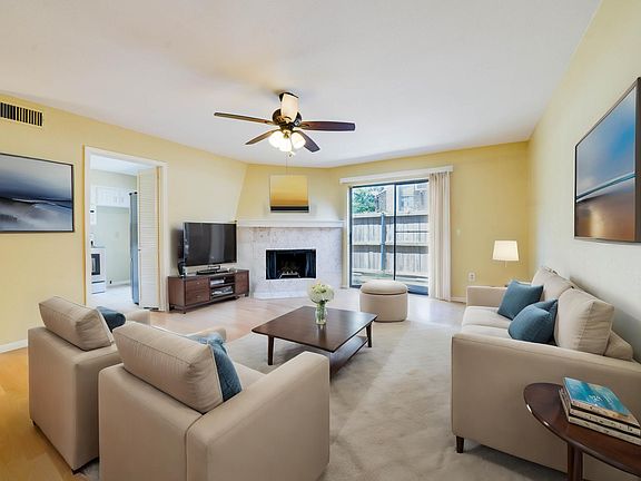 3rd image of 883 Dublin Dr #2
