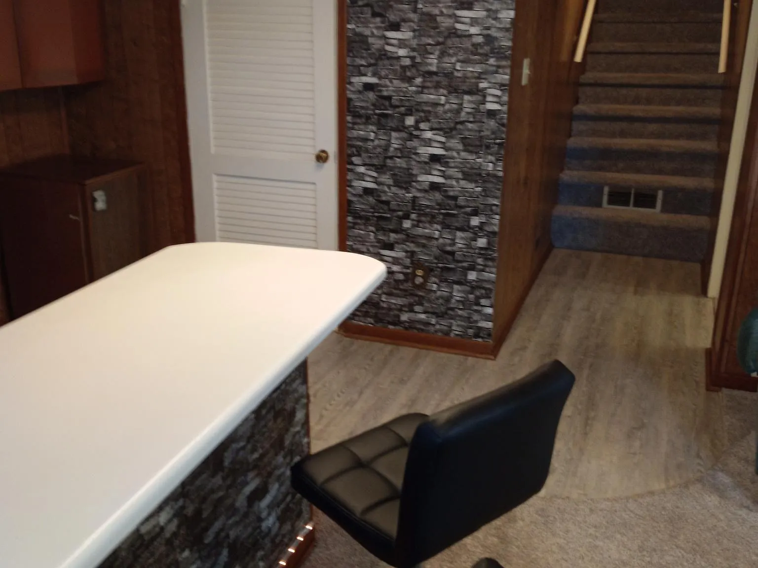 1 bed, 748 sqft, $1,100 — Photo 3