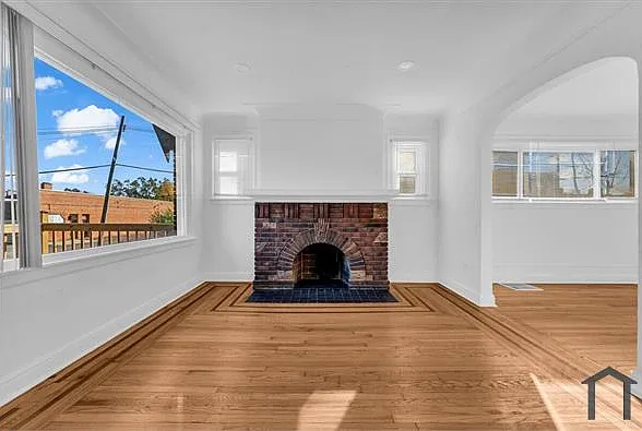 17133 Monica St #1 — Photo 5