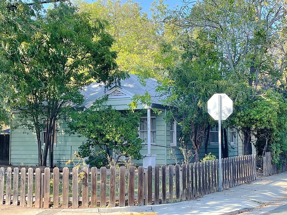 1st image of 1701 W Middlefield Ave