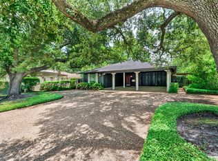 5475 Clinton St, Beaumont, TX 77706