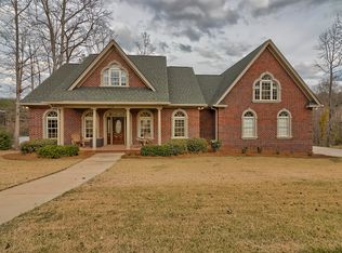 224 Clubside Dr, Lexington, SC 29072