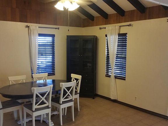 5th image of 121 W Stonecastle Dr