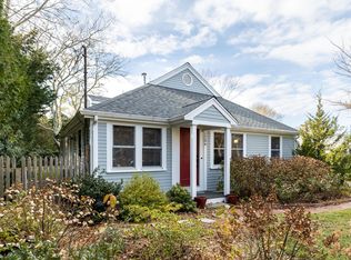 1206 County Rd, Bourne, MA 02532