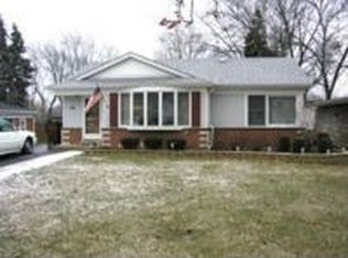 21 W Graham Ave, Lombard, IL 60148