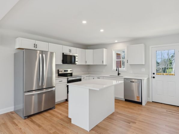25 Legacy Ln