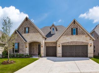 1121 Mercer Ave, Lantana, TX 76226