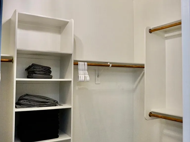 381 W Wisteria Pl — Photo 14