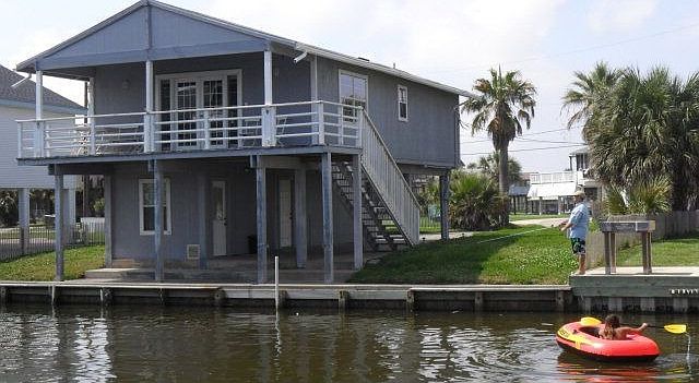 1st image of 16505 Barbados Way