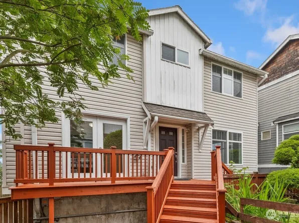 12715 35th Avenue NE #A, Seattle, WA 98125