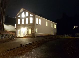 11 Lawrence St, Derry, NH 03038