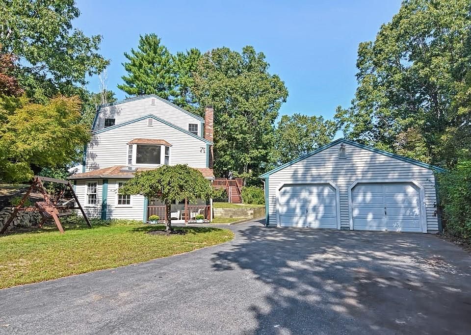 40 Crestview Dr, Millis, MA 02054 Zillow