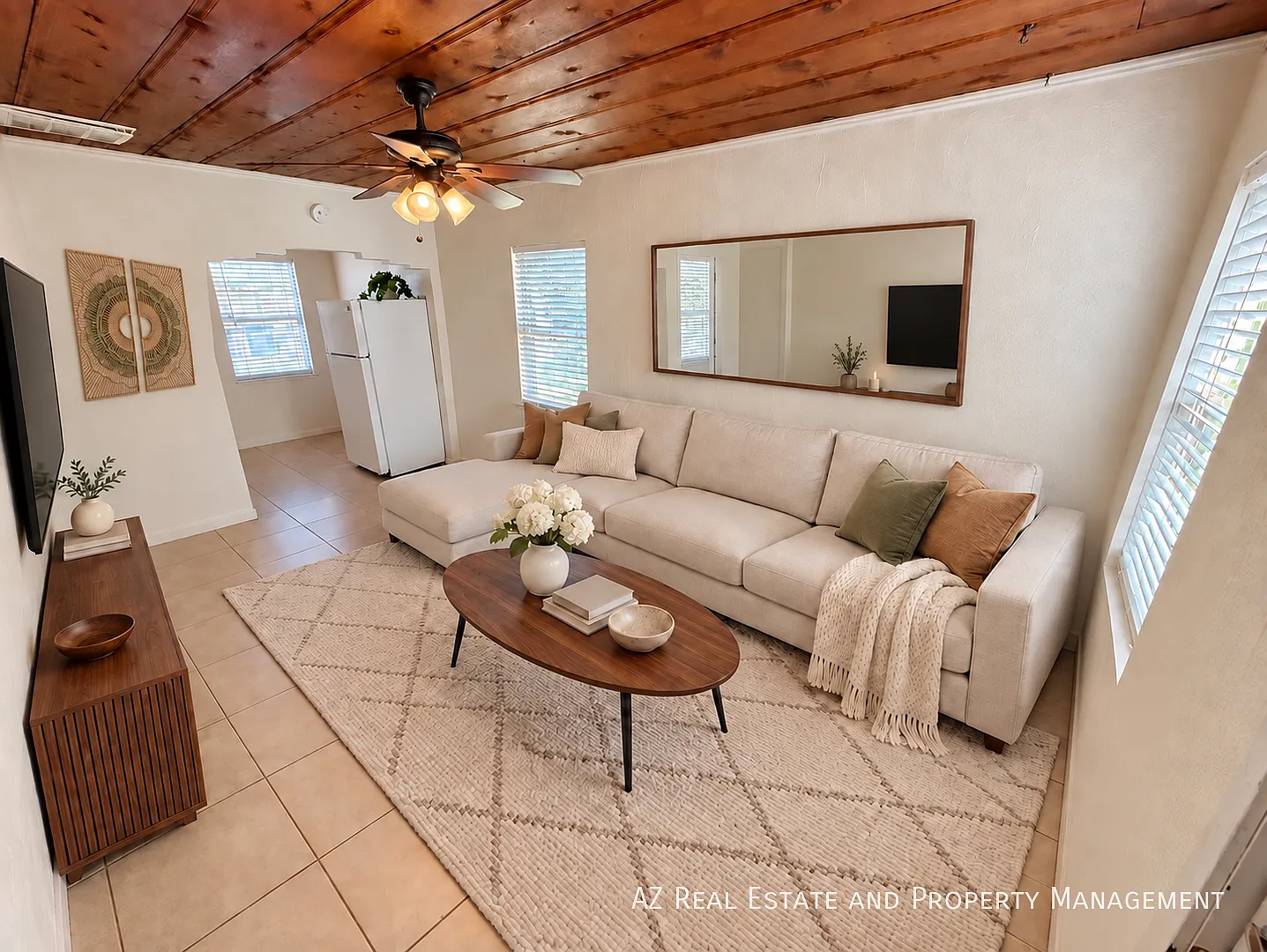 Prime Phoenix Living at an Exceptional Value $500 deposit + One month FREE on a 13 month lease! — Photo 3