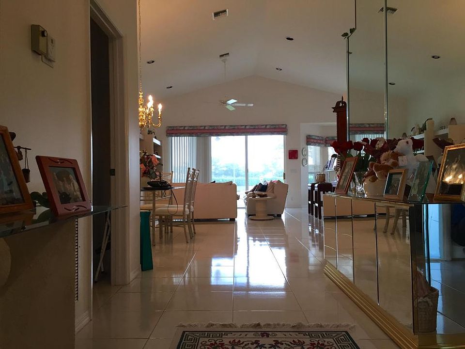 Home For Sale In Boca Winds