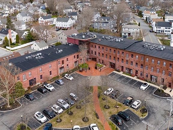 3rd image of 39 Millyard Unit 101