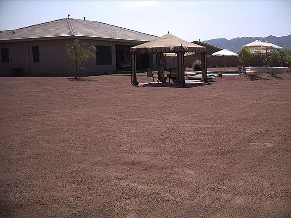 WOW! Look at the size of this yard!