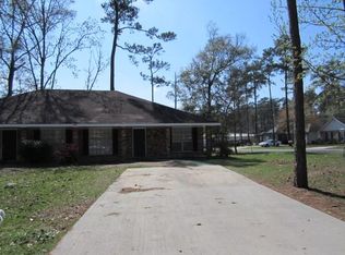 300 Live Oak Blvd #A, Mandeville, LA 70471