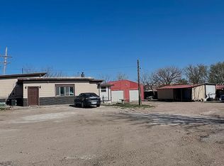 2401 E Trail St, Dodge City, KS 67801