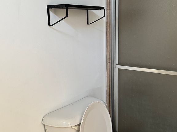 4th image of 5507 S Wilton Pl Unit 1