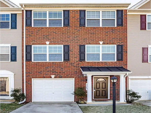 2204 Mallard Landing Dr, Fredericksburg, VA 22408