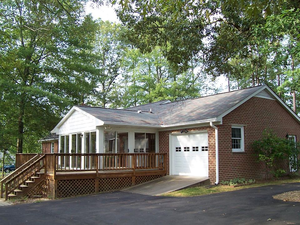 2nd image of 8501 Beaver Bridge Rd