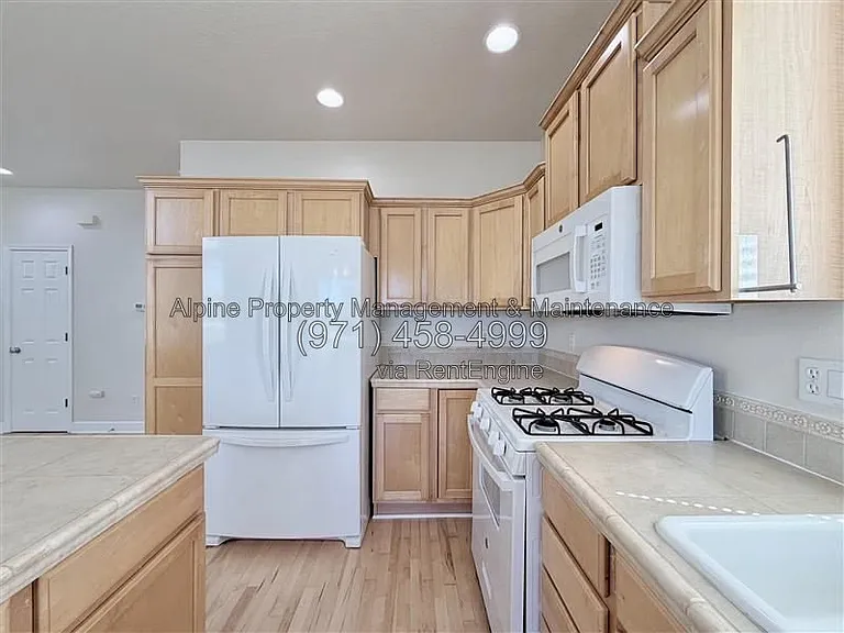13592 SW Mapleview Ln — Photo 9