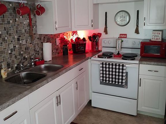 Long view of kitchen