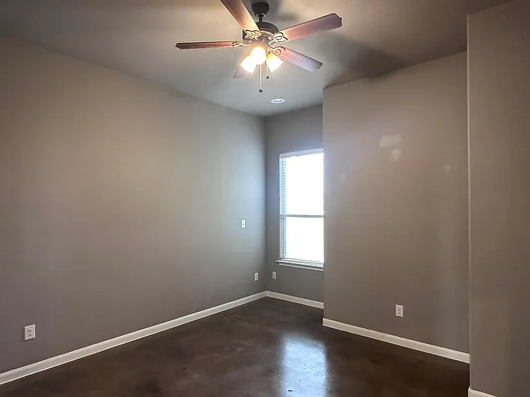 200 Mauna Kea Ln #B — Photo 9