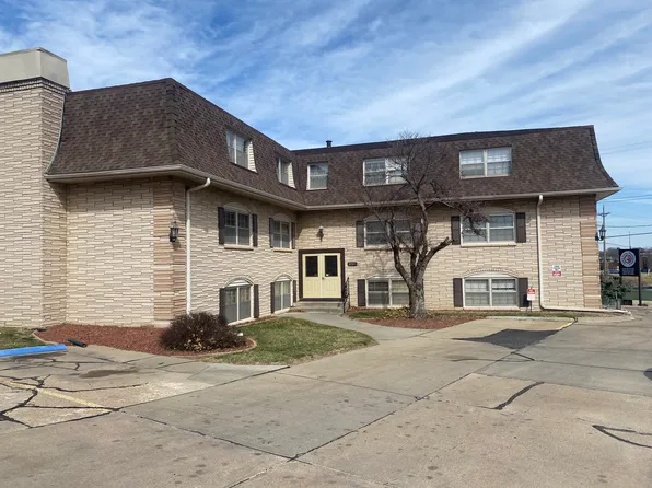 2721 S 134th Ave, Omaha, NE 68144