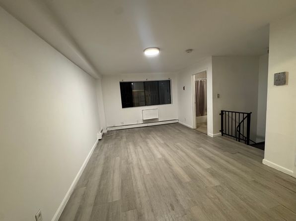 (undisclosed Address)