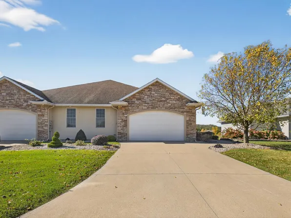 727 Hidden Meadow Ln, Lake City, MN 55041