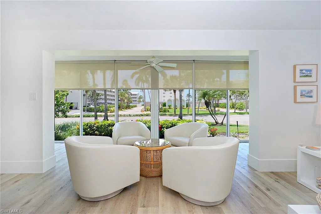 2 bed, 2.0 bath, 1376 sqft, $9,000 — Photo 4