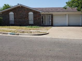 7421 Albert Williams Dr, Dallas, TX 75241
