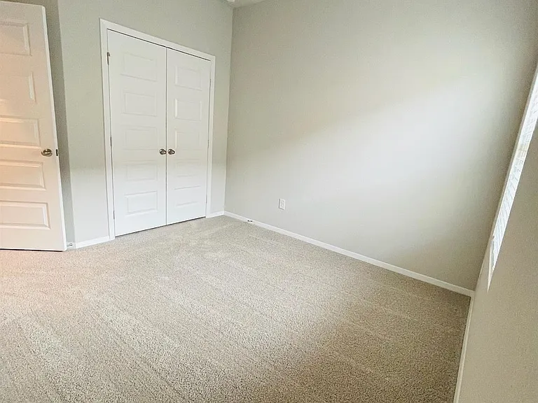 117 Huckleberry Ln — Photo 16